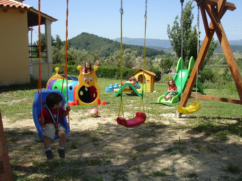 Serenita Apartments Эрмонес Экстерьер фото