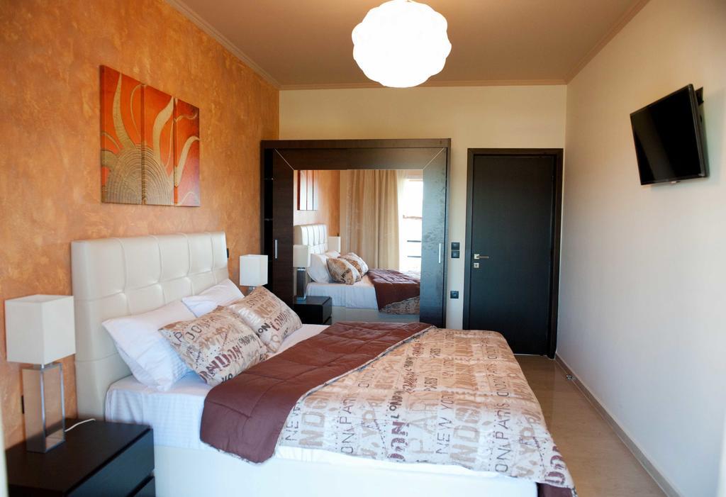Serenita Apartments Эрмонес Экстерьер фото