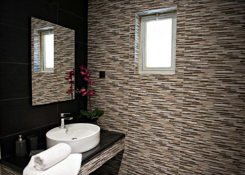 Serenita Apartments Эрмонес Экстерьер фото