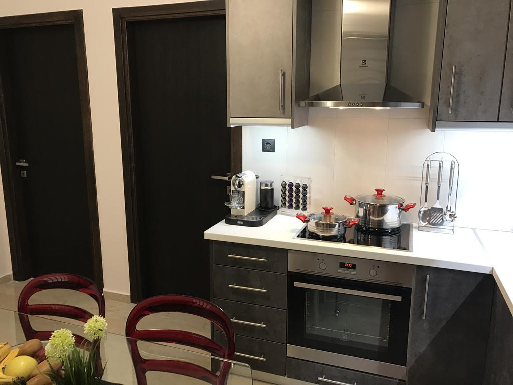 Serenita Apartments Эрмонес Экстерьер фото